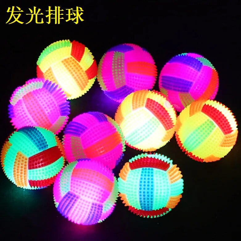 Pet Dogs Flashing Football Shape Led Light Sound Bouncy Ball Funny Kids Toy Interactive Dog Cat Chew Toys for Small Large Dogs